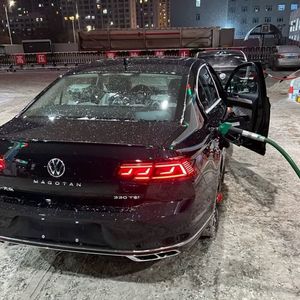 14岁女孩光溜溜身子
